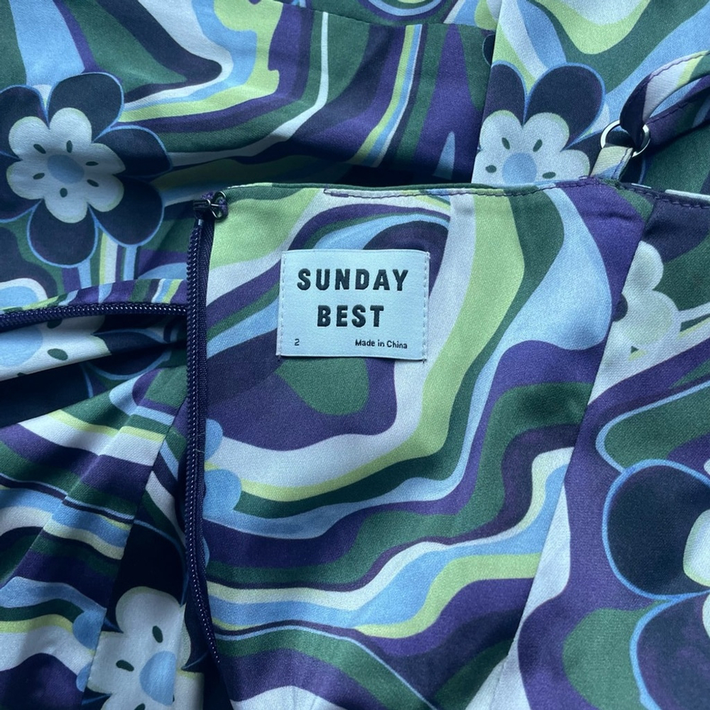 Aritzia Sunday Best Shimmer Satin Mini Dress Size 2 Purple Swirl Floral Print - Picture 2 of 5